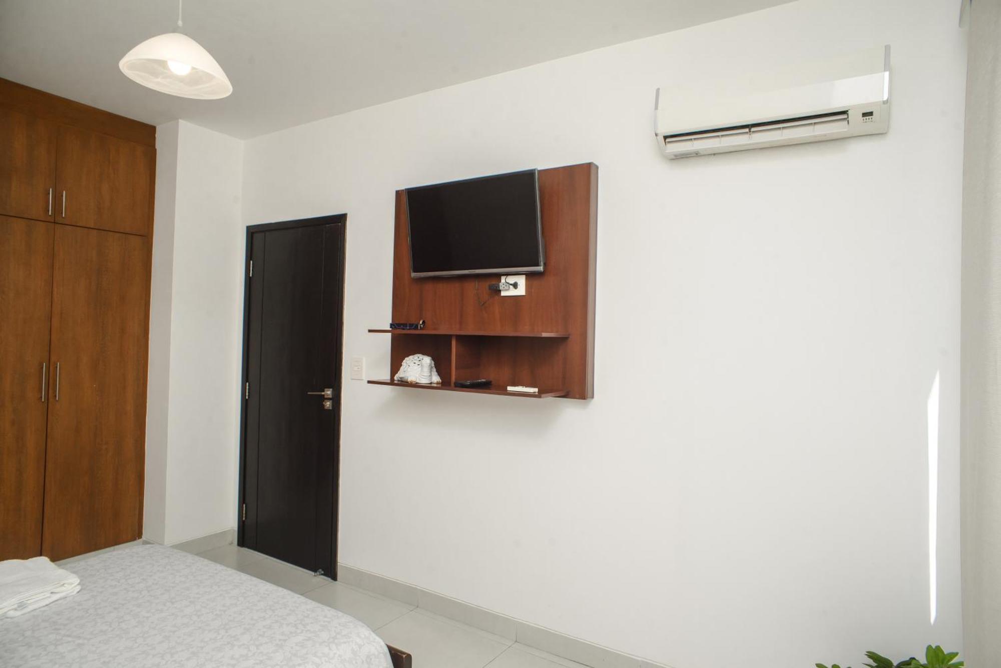 Downtown Apartments "Altos Del Sur" 산타 크루즈 드 라 시에라 외부 사진